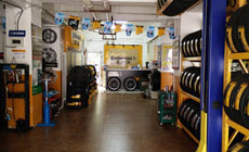 太陽(yáng)雨汽車裝飾美容至尊雙層鉆石硬化鍍晶1次!便利的交通,經(jīng)驗(yàn)豐富的技工,嫻熟的技藝,恭候您的到來(lái)_團(tuán)800沈陽(yáng)團(tuán)購(gòu)網(wǎng)站大全