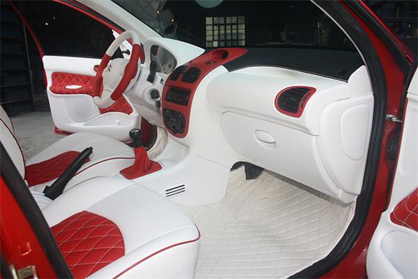 領航舵汽車裝飾 以專業與匠心，為您的愛車增添魅力與舒適